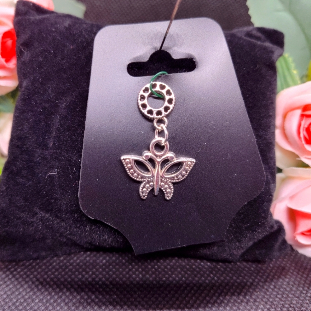 Beautiful Butterfly Pendant Charm for Necklace Bracelet NEW